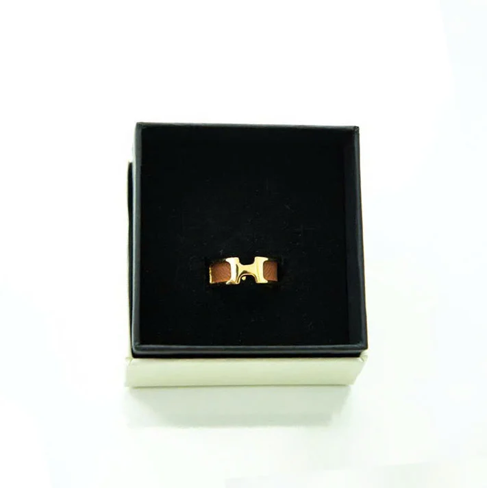 HERMES NHẪN