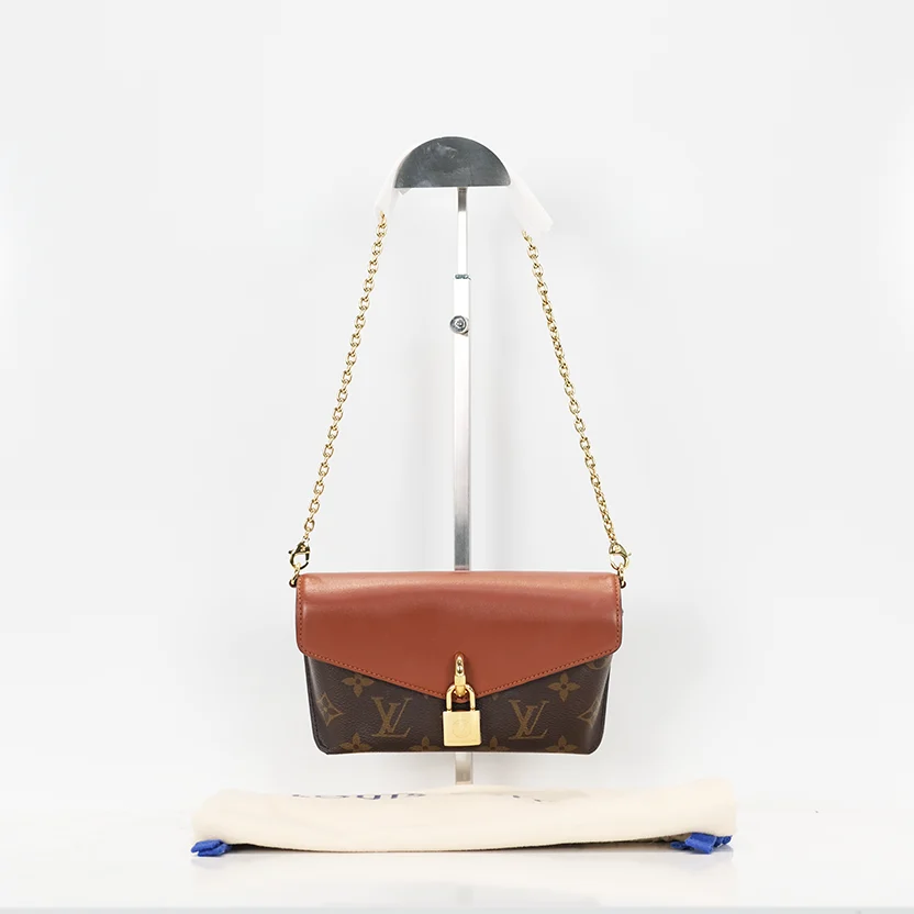 LV Túi Padlock On Strap Monogram